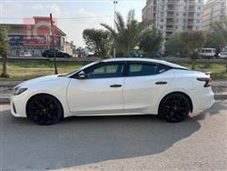 Nissan Maxima